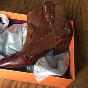 Isola ankle boots ladies 7.5